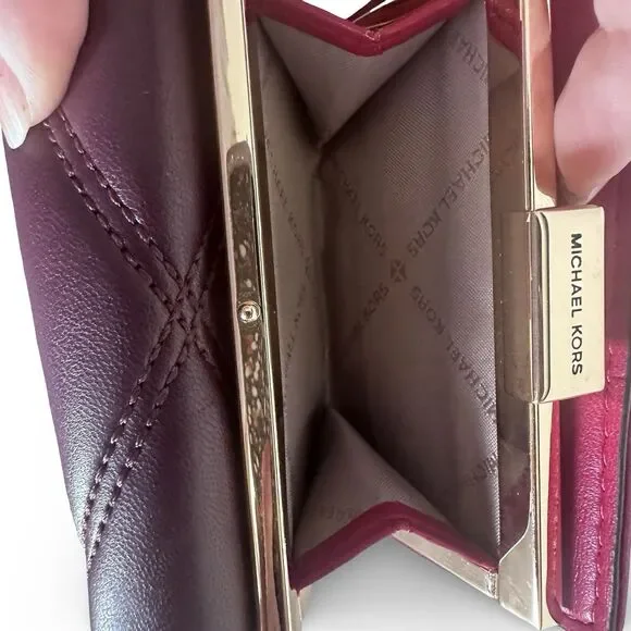 Michael Kors burgundy/Purple Kisslock Quilted Compact Wallet - Picture 5 of 10
